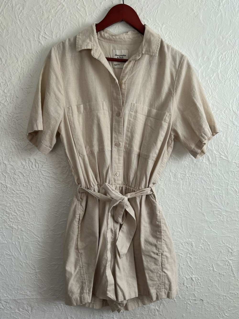 Abercrombie and Fitch Light Cream Button-Up Short Romper with Tie Waist - Picture 3 of 4